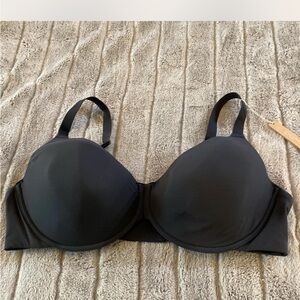 SKIMS Black Full-Coverage Bra